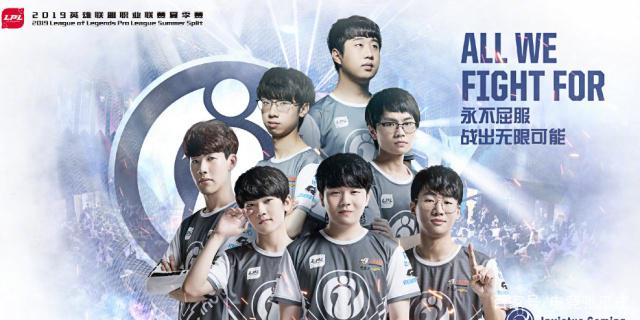 与此同时 与此同时