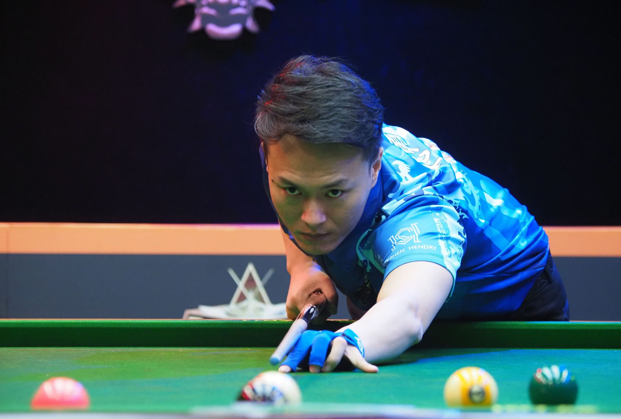 年队中一位 年队中一位