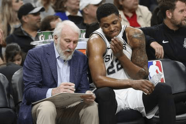 地铁口与广 地铁口与广